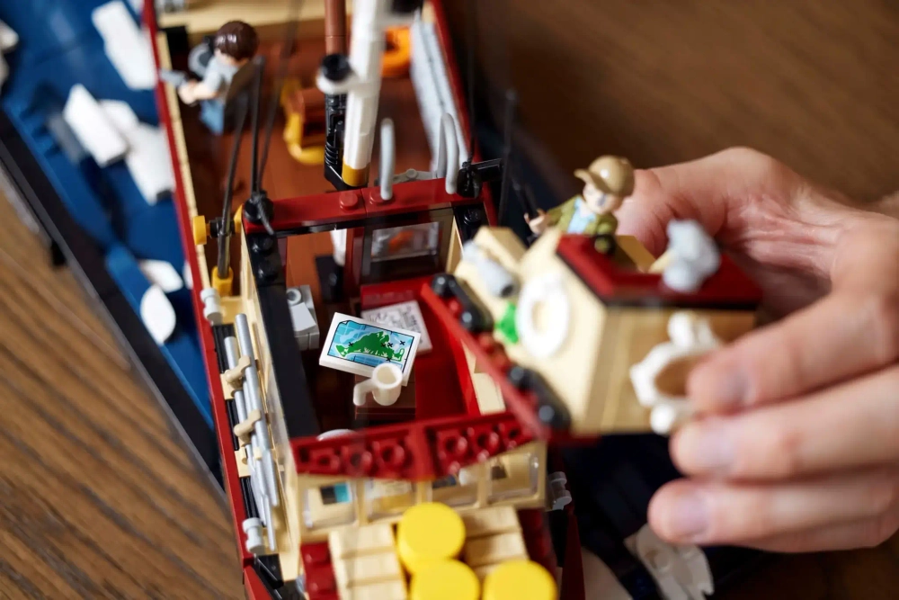 Конструктор LEGO Ideas 21350 Челюсти