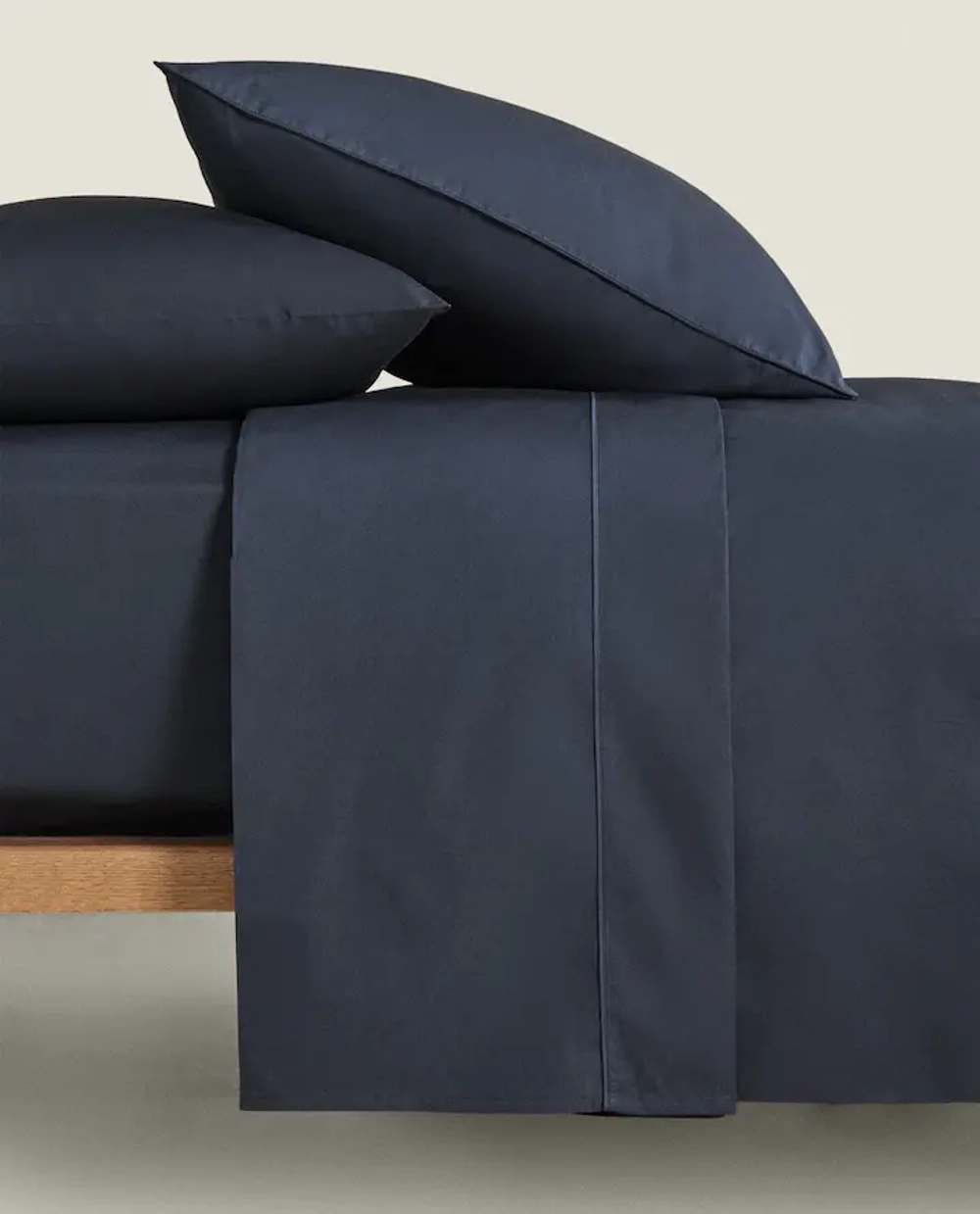 ZARA HOME ПРОСТЫНЯ ИЗ ПЕРКАЛЯ (КОЛИЧЕСТВО НИТЕЙ 300), ТЕМНО-СИНИЙ