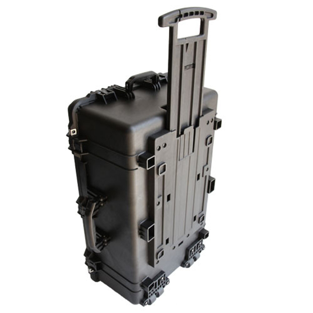 Защитный кейс Peli™ 1650 черный с поропластом