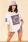 Qadın üçün geniş ölçülü ağ t-shirt 10701058