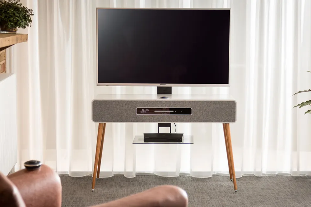 Ruark Audio R7 Audio Visual Mount (черный) кронштейн