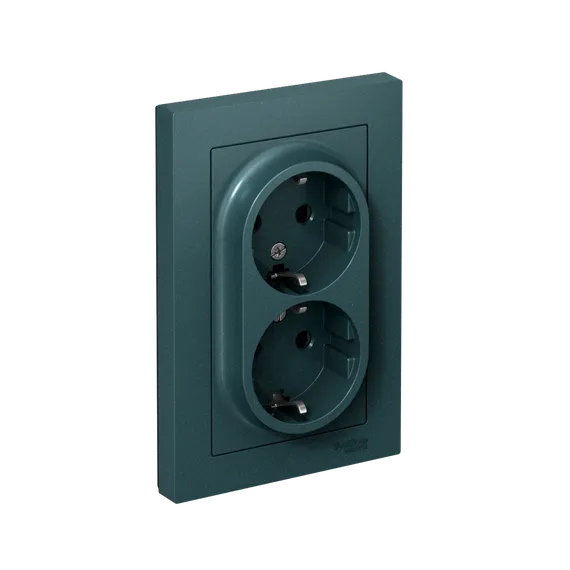 Розетка с заземлением и защитными шторками Systeme Electric AtlasDesign Изумруд ATN000826