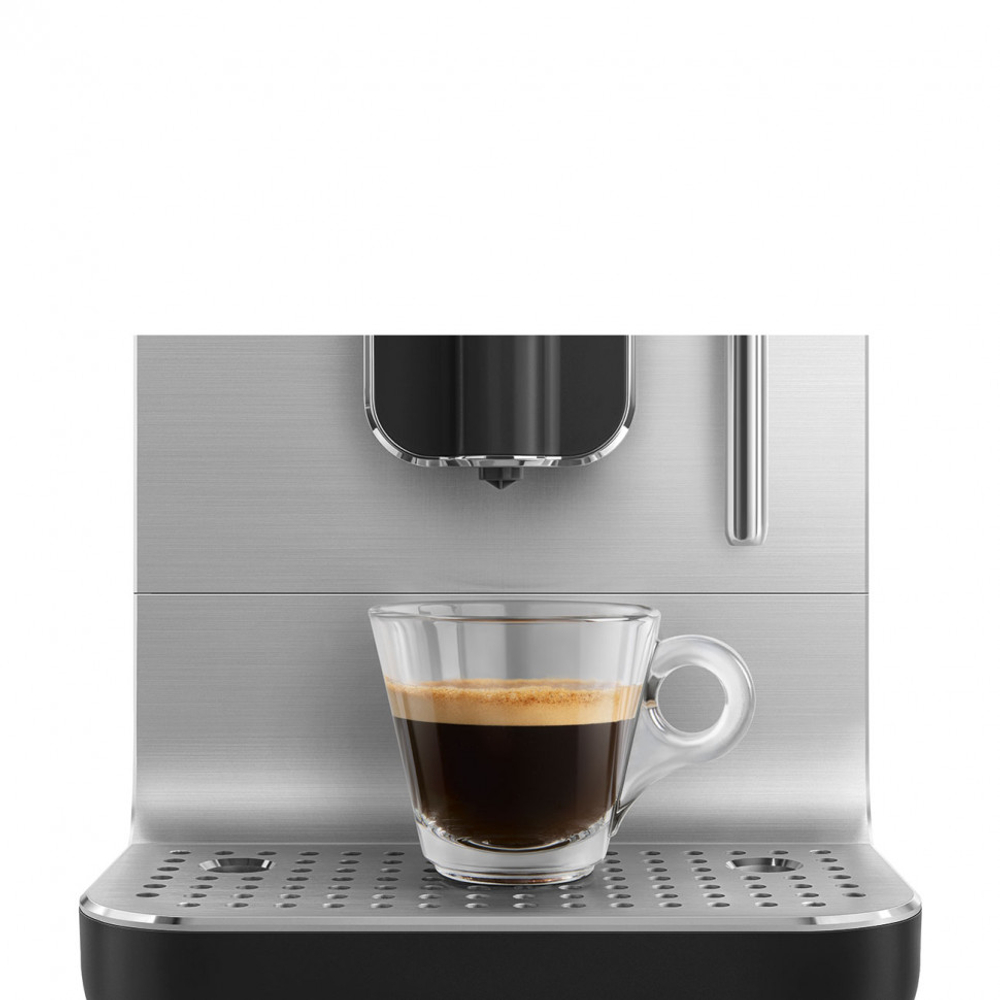 Кофемашина SMEG BCC12BLMEU