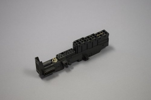 Б/у SIEMENS 6ES7193-4CA50-0AA0