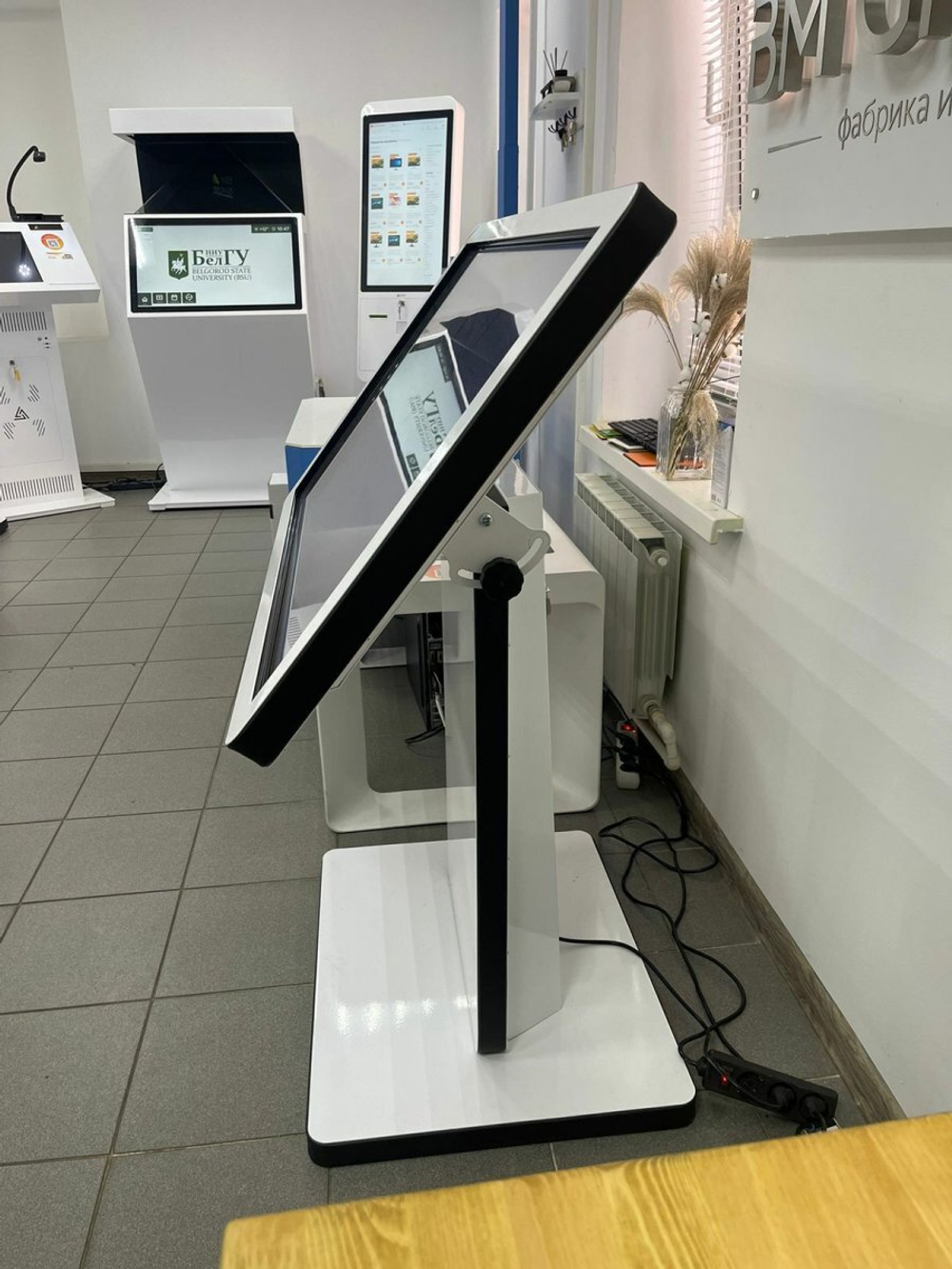 Интерактивный стол BM Prototype в Реестре Минпромторг