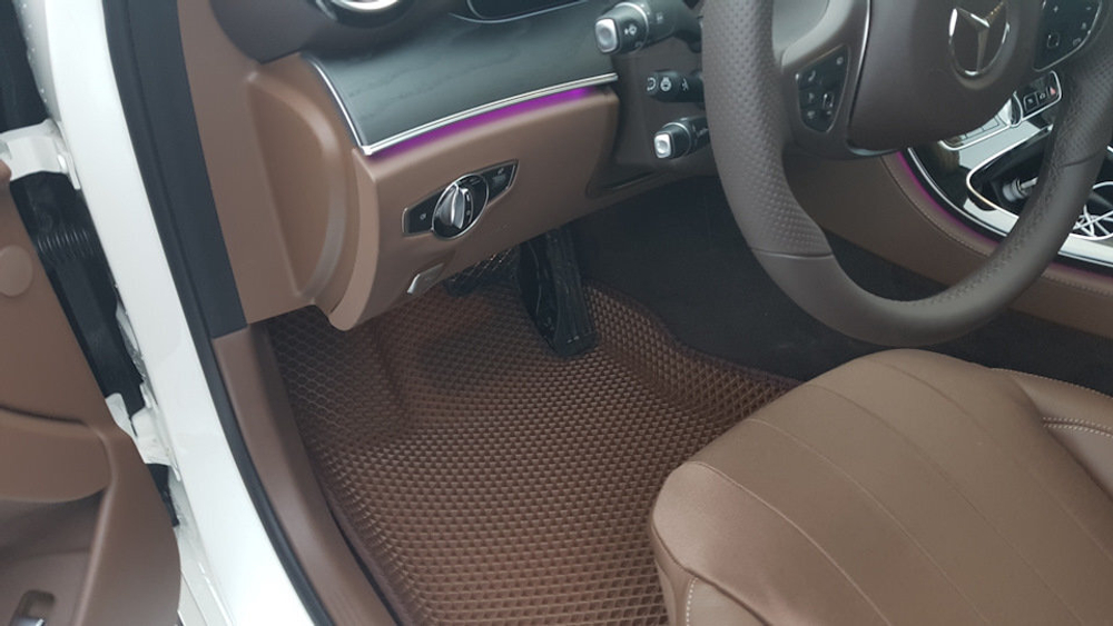 Автоковрики для MERCEDES W213, E-class (2016->) Седан, универсал.