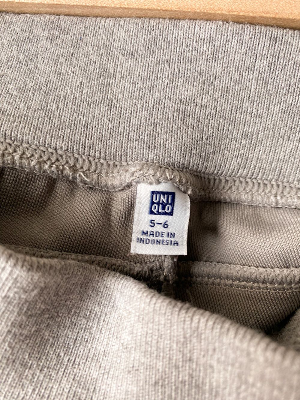 Хлопковые брюки Uniqlo, 116
