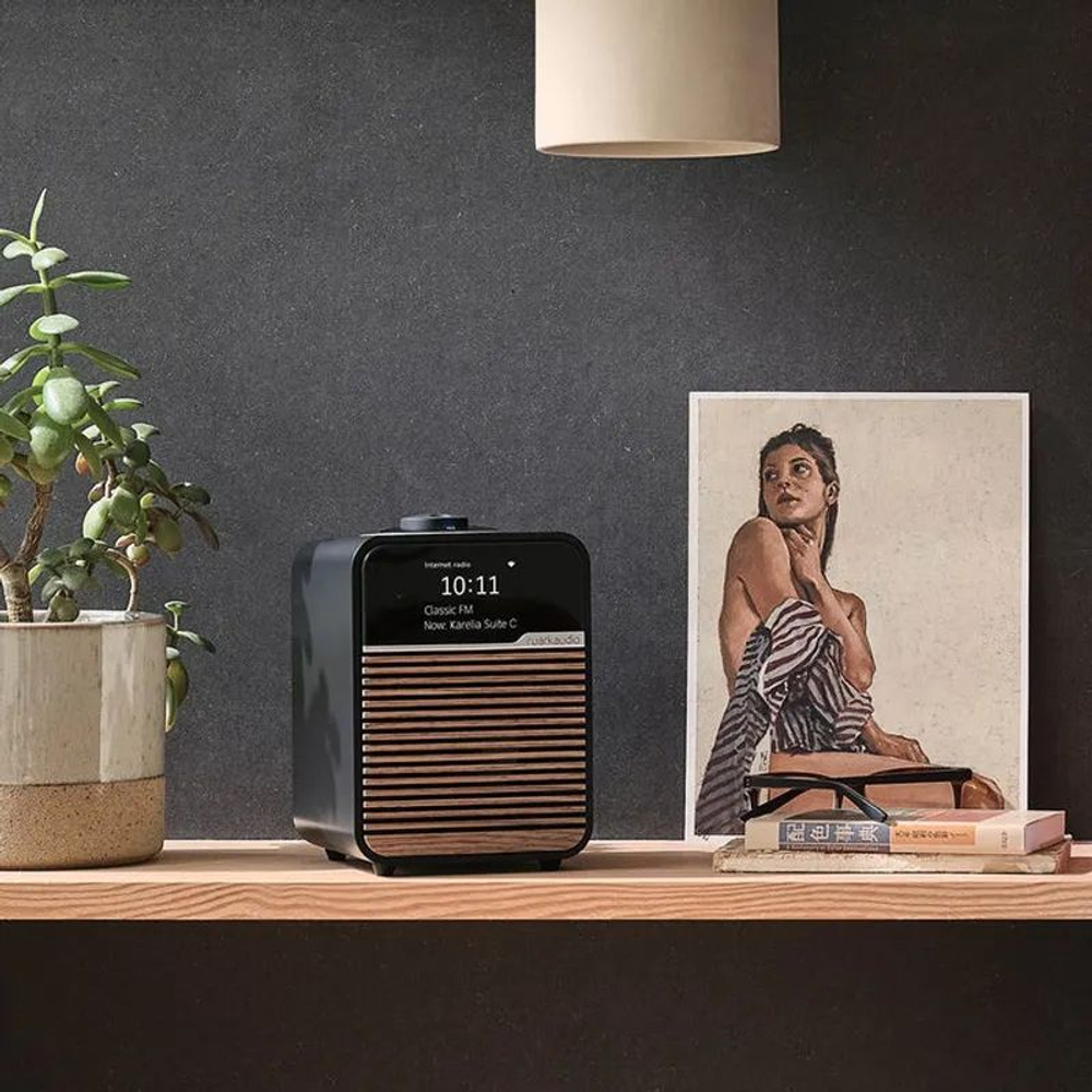 Радиоприемник с функцией стриминга Ruark Audio R1S