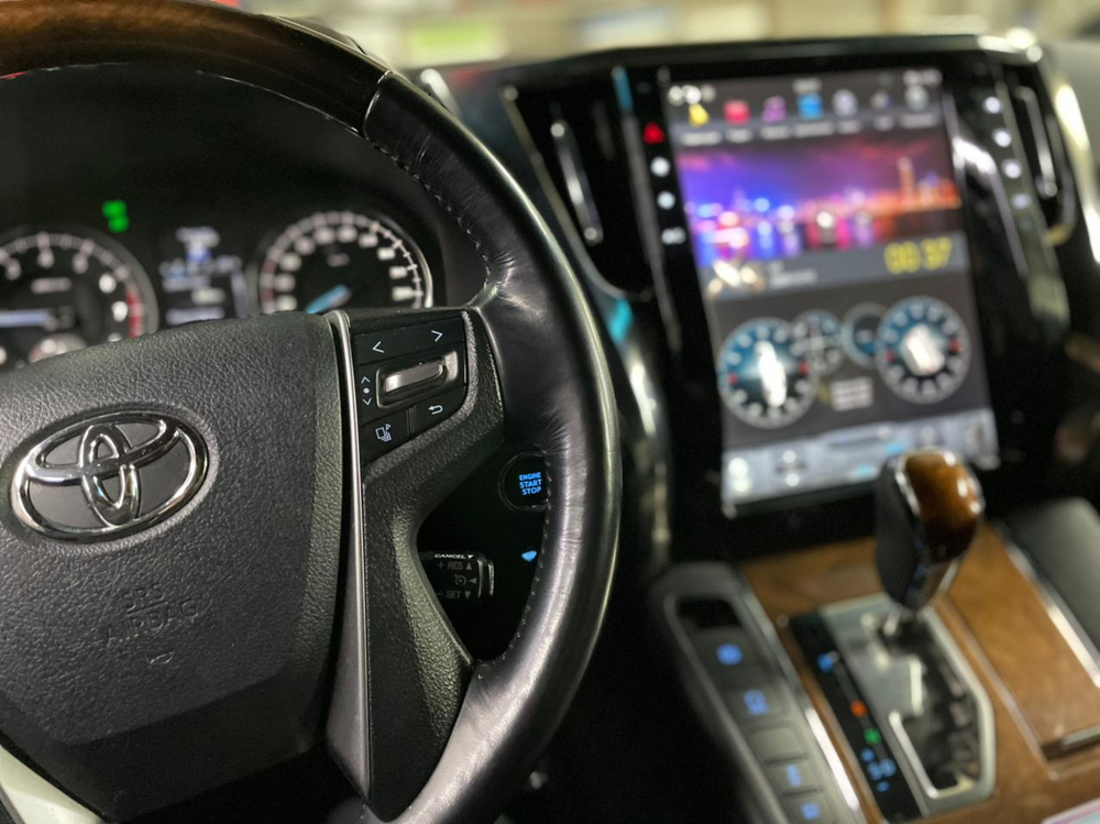 Установочный комплект для TOYOTA ALPHARD 2015-2019  KUBERG ZF-1308L-DSP
