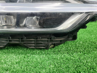 Фара правая Volvo XC60 2 (2017-2021) LED