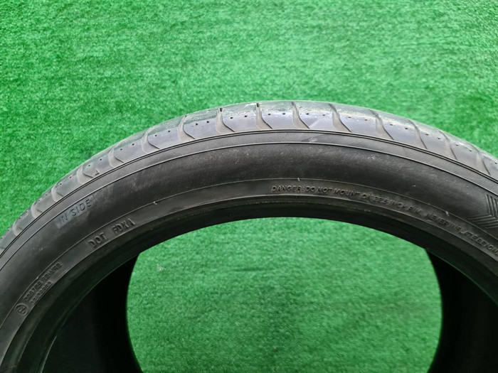 Шина Комплект 325/35 ZR22 Yokohama Advan Sport