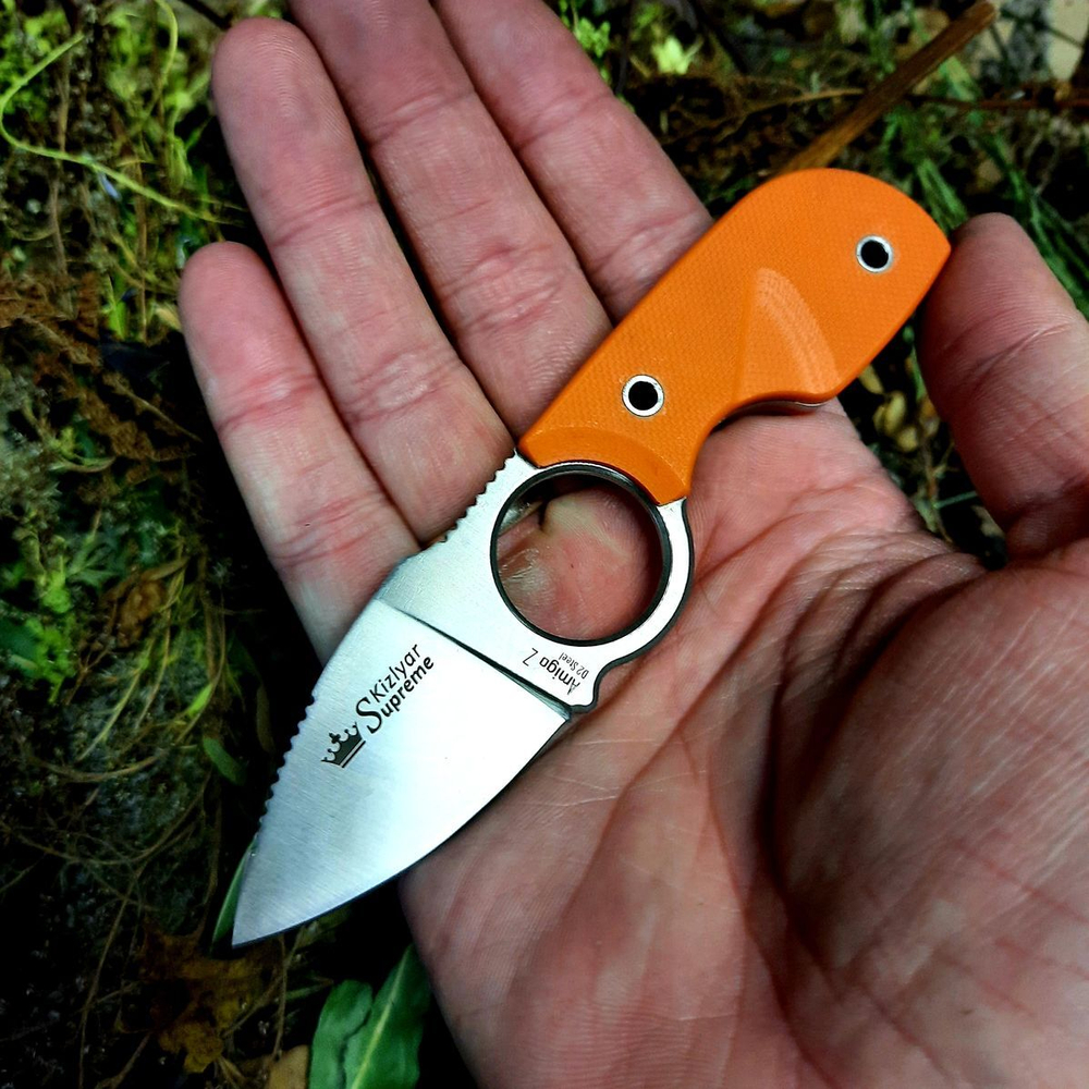 Шейный нож Amigo Z сталь Satin D2, G10-ORGH, Kizlyar Supreme, 4650065056199