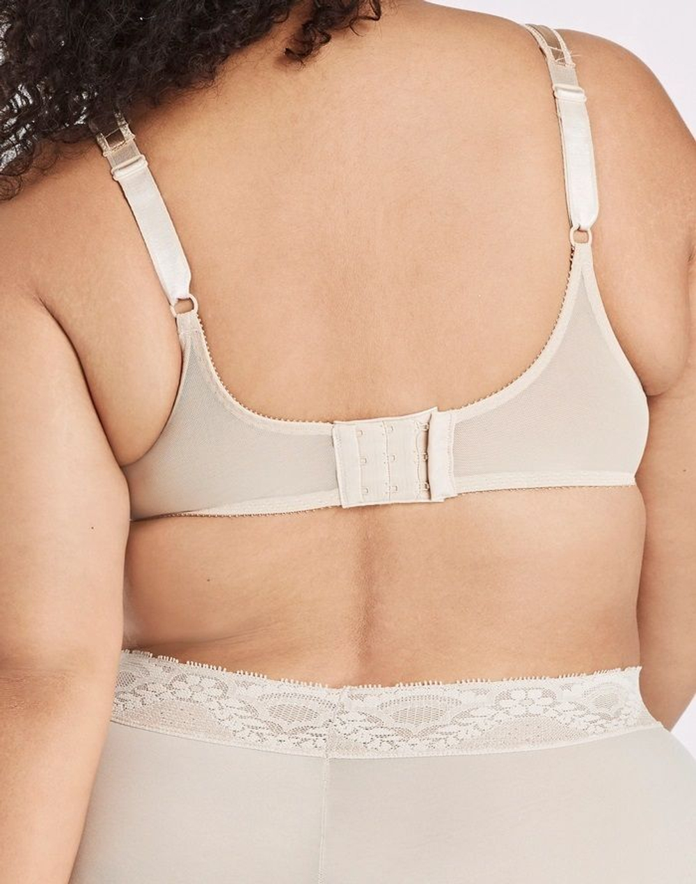 Бюстгальтер–минимайзер Satin Tracings Underwire Minimizer Bra (Размер: 100G) (Цвет: белый)