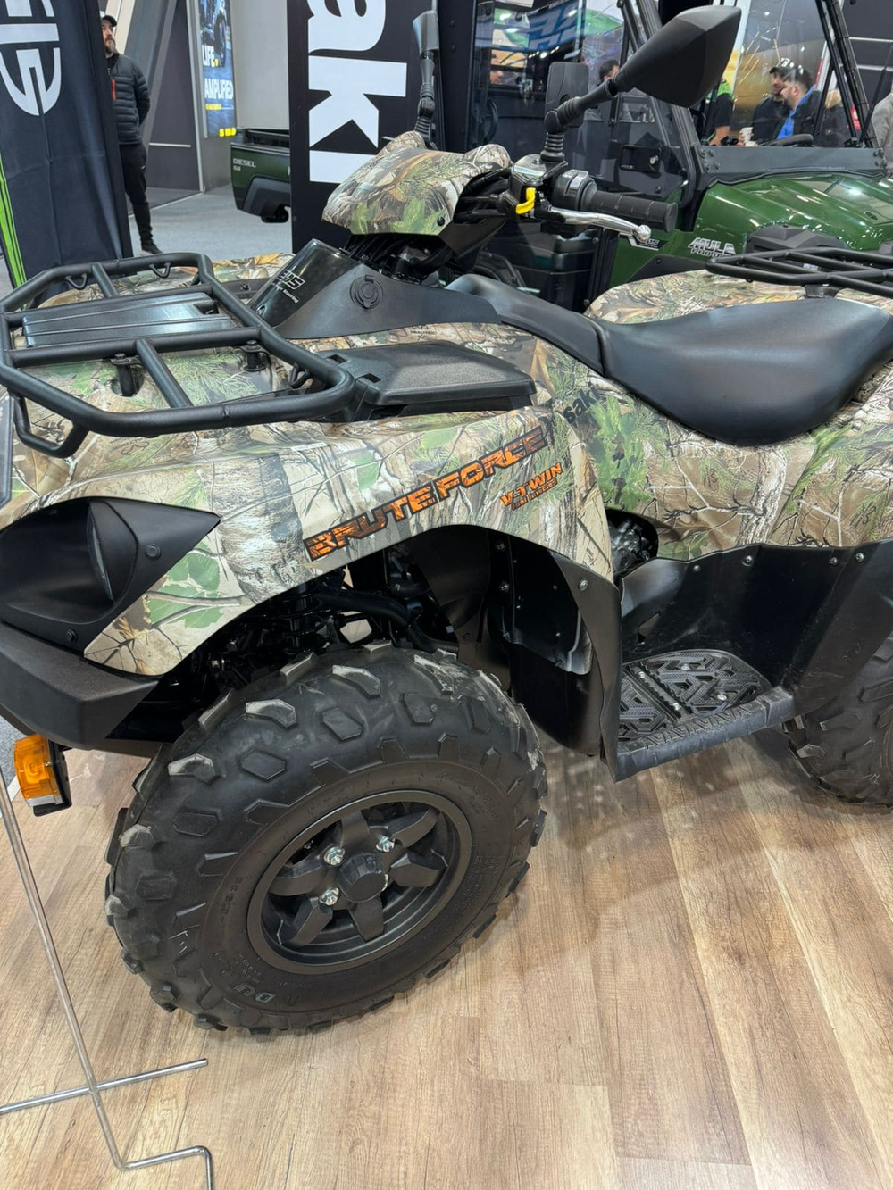 Квадроцикл KAWASAKI Brute Force 750 4x4i EPS (2023) (ПСМ)