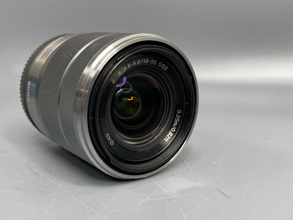 Sony E 18-55mm 3.5-5.6 OSS