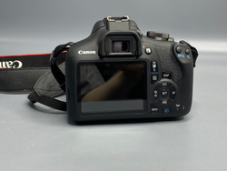 Canon EOS 2000D как новый