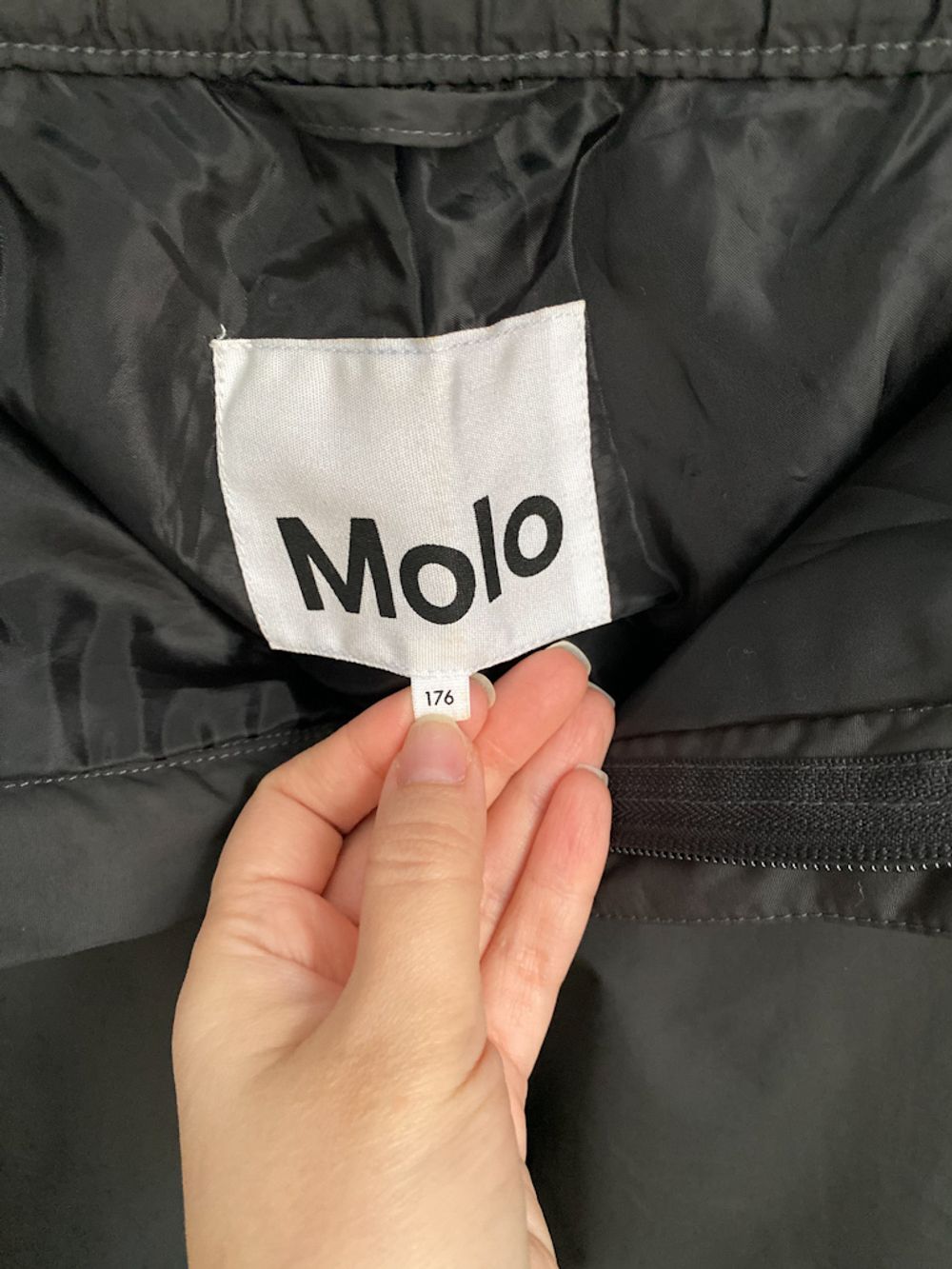 Новые брюки Molo, 176
