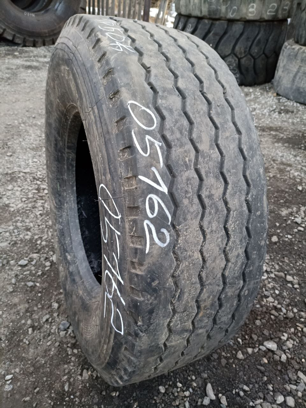 385/65R22.5 Ovation VI-022 шина б/у