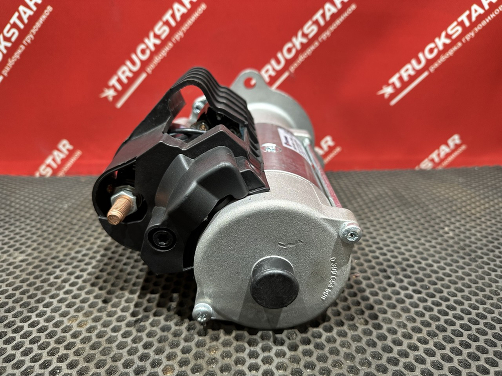 Стартер Bosch 24V / New original EU