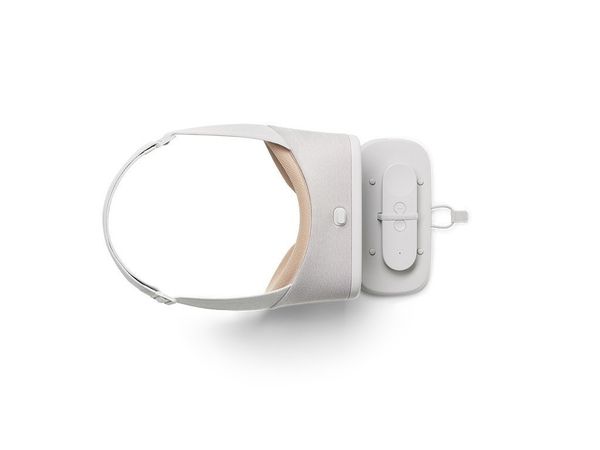 Google Daydream View VR Headset Snow