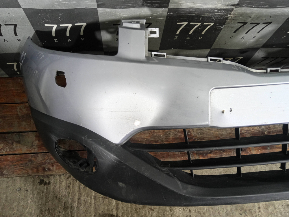 Бампер передний Nissan Qashqai 1 (J10) 10-13 Б/У Оригинал 62022BR10H