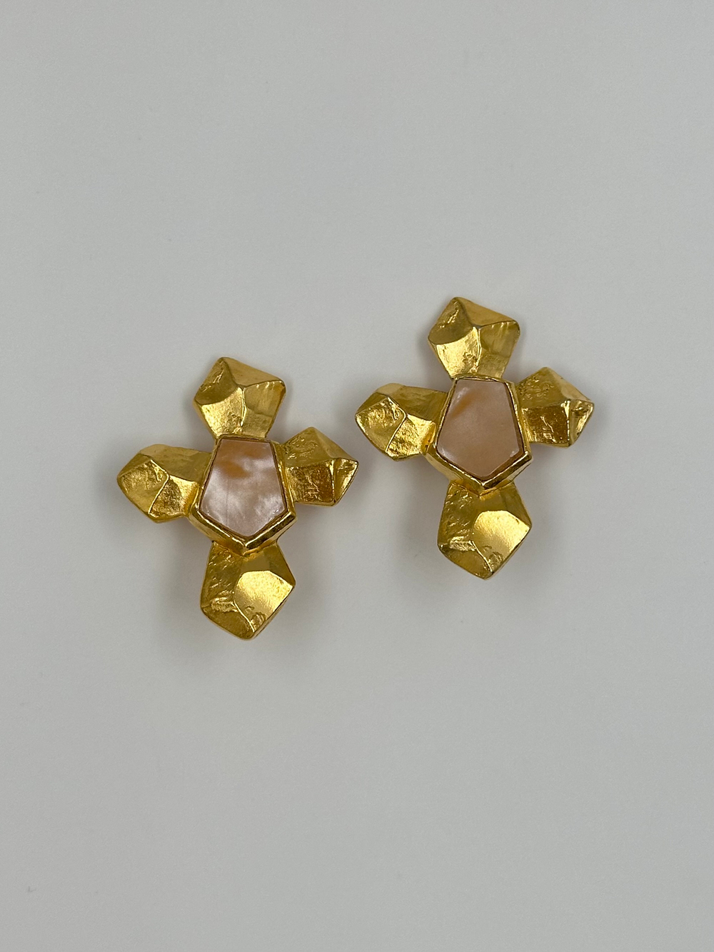 Клипсы Кресты Christian Lacroix