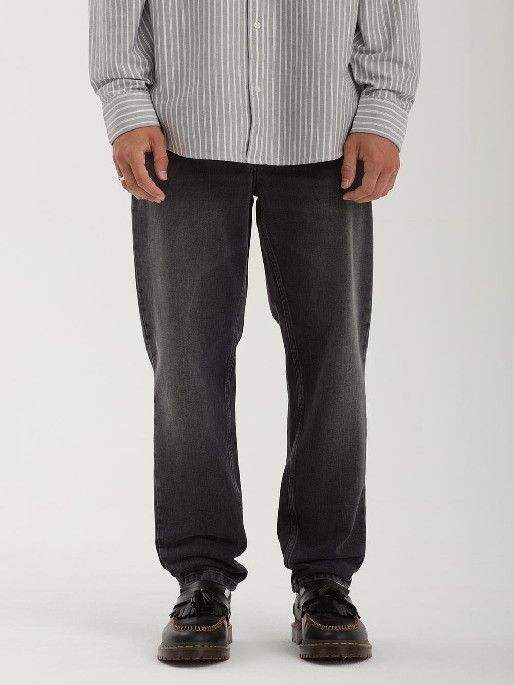 Мужские Джинсы (Relaxed Tapered Fit) Newel