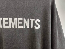 Футболка Vetements