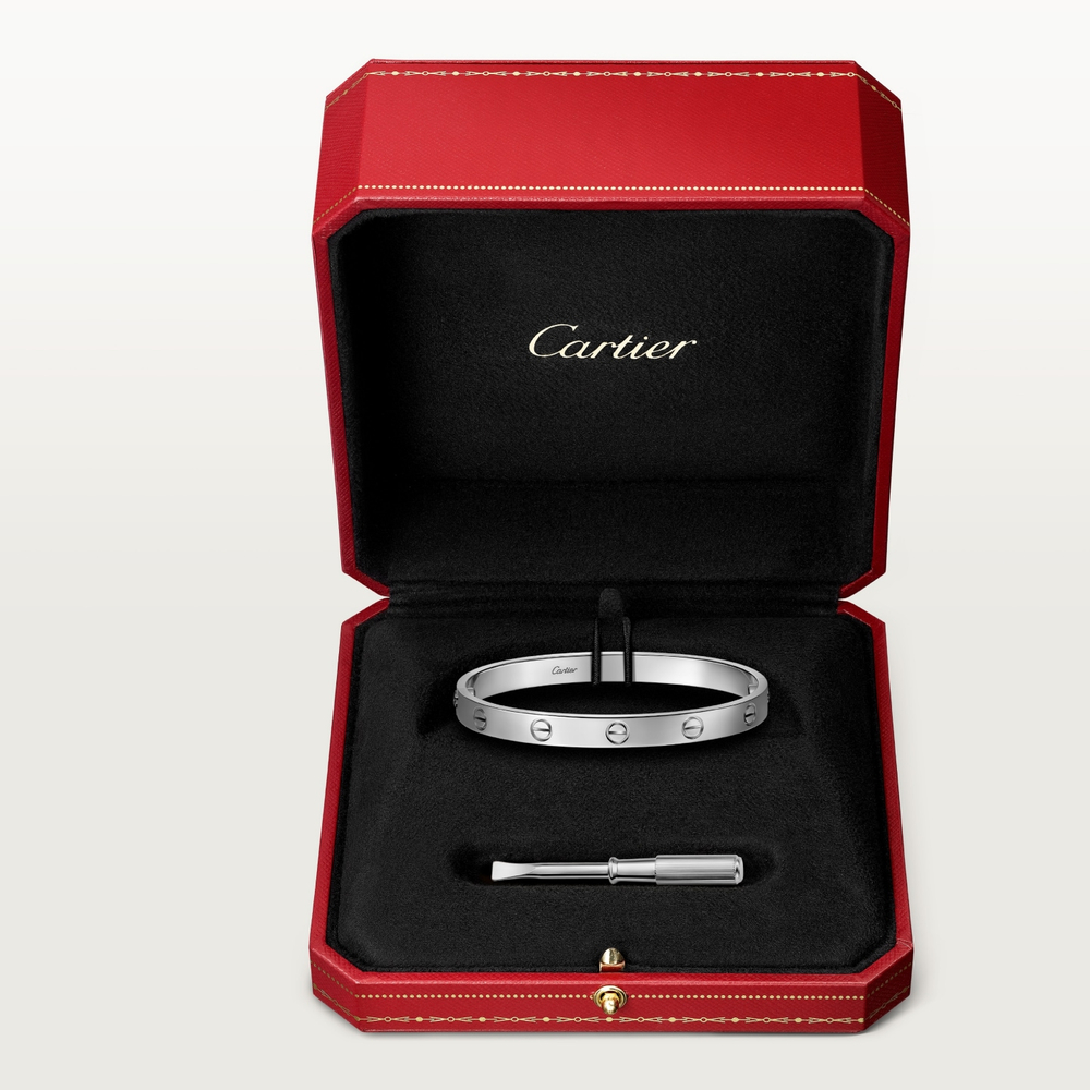 Cartier Love Bracelet, Classic Model