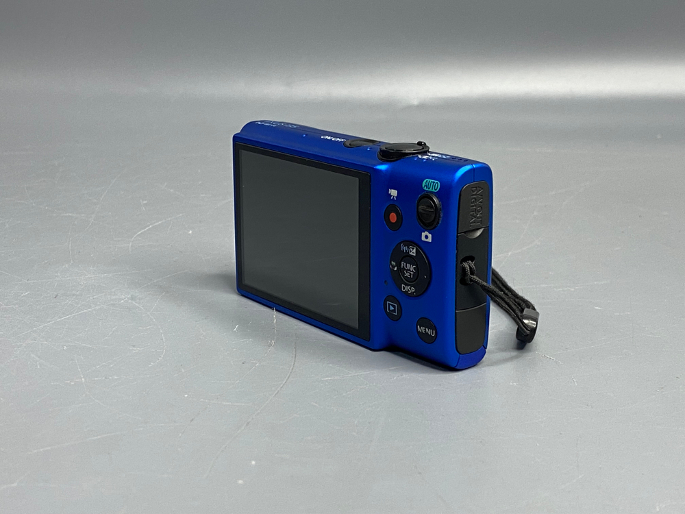 Canon IXUS 135