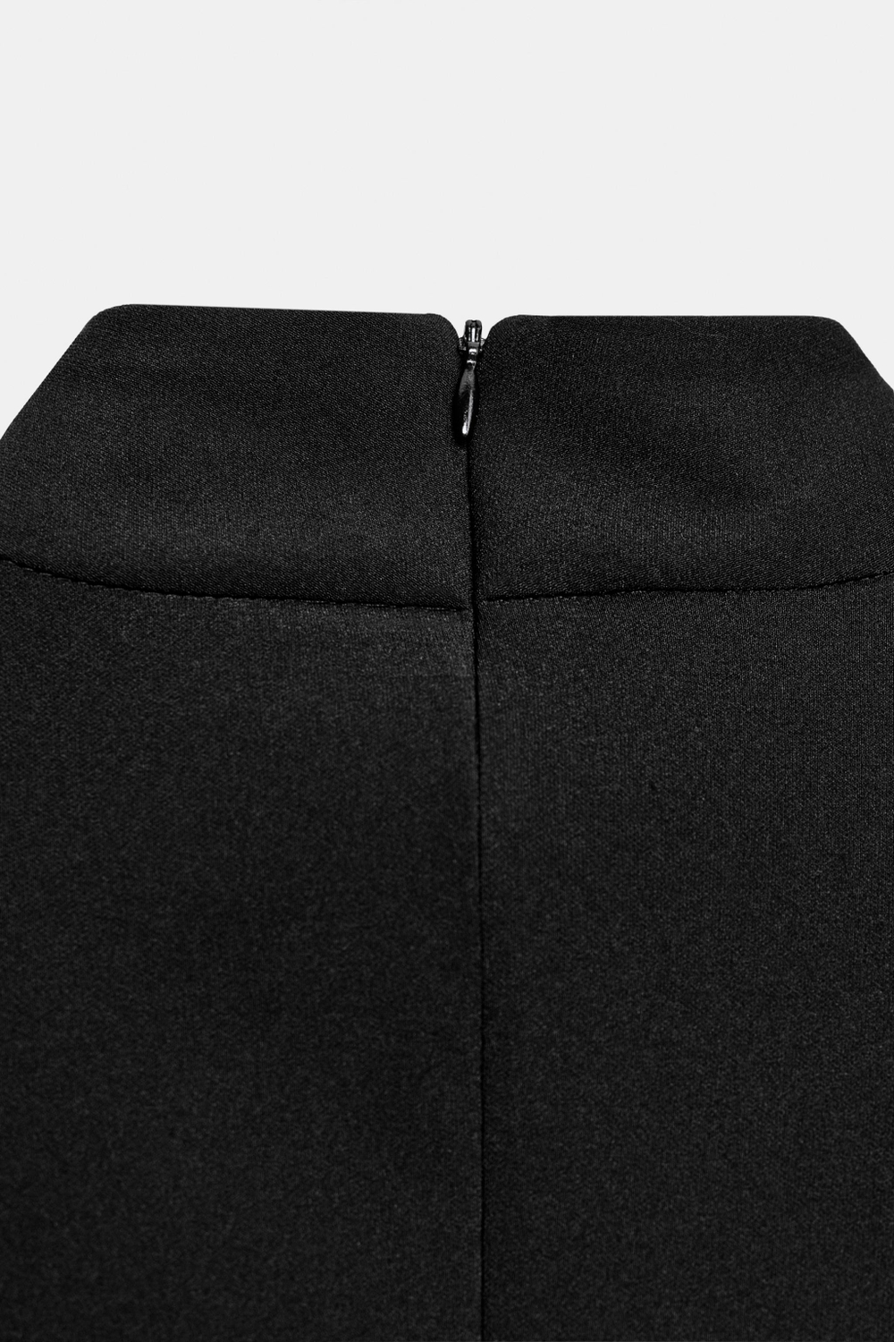 ZARA МИНИ-ПЛАТЬЕ С КОРОТКИМИ РУКАВАМИ, ЧЕРНЫЙ