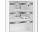 Встраиваемый холодильник Hotpoint HBH 20