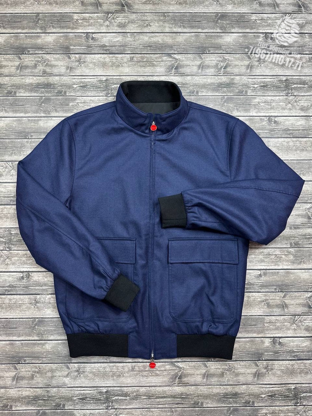 Двухсторонний бомбер Kiton