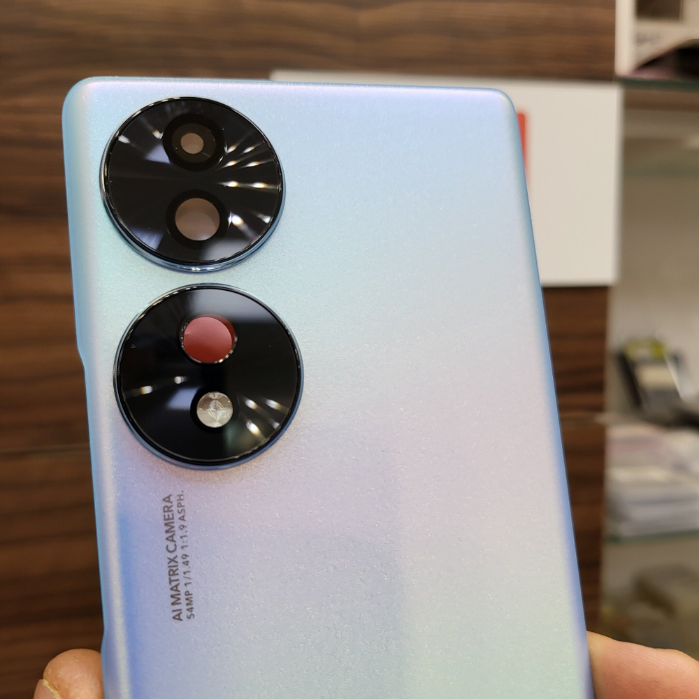 Крышка для Honor 70 - оригинальная задняя стеклянная панель (серебристо-голубого цвета)