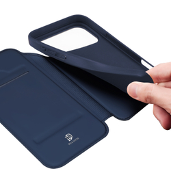 Чехол книжка из кожи синего цвета для iPhone 18 Pro и 17 Pro, серия Skin Pro Series от Dux Ducis