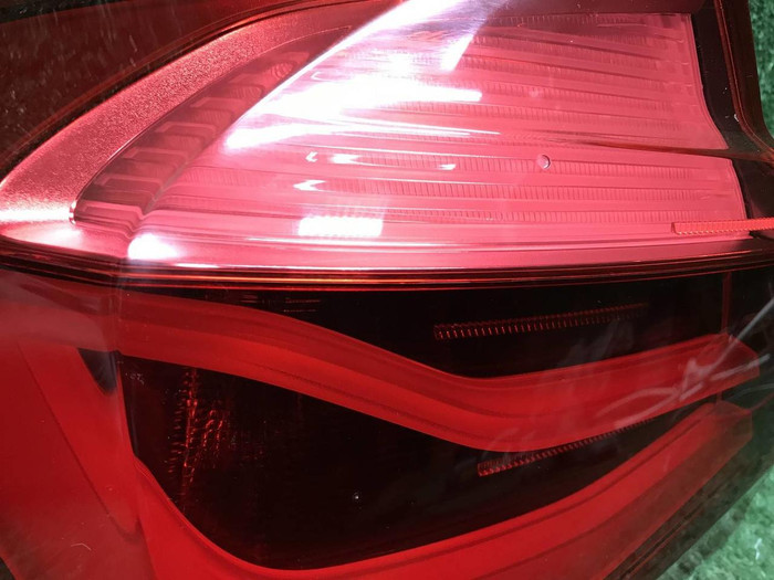 Фонарь левый внешний BMW 3er F30 (2015-2020) LED