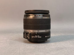 Canon 450D kit 18-55mm 3.5-5.6 IS 20.000 Кадров