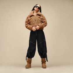UGG Короткая куртка-тракер Frankie, каштановый