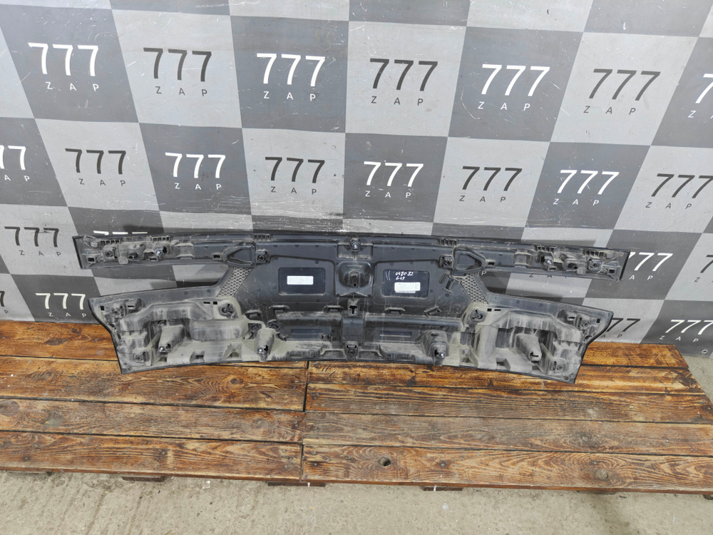 Накладка крышки багажника BMW XM (G09) 22-нв Б/У Оригинал 51139451799