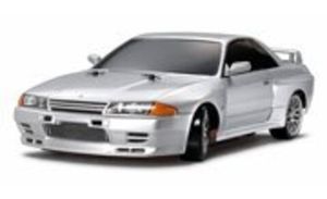 Skyline R32