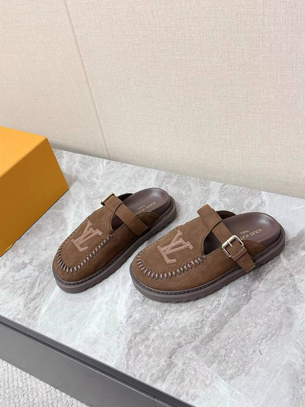 Мюли Louis Vuitton