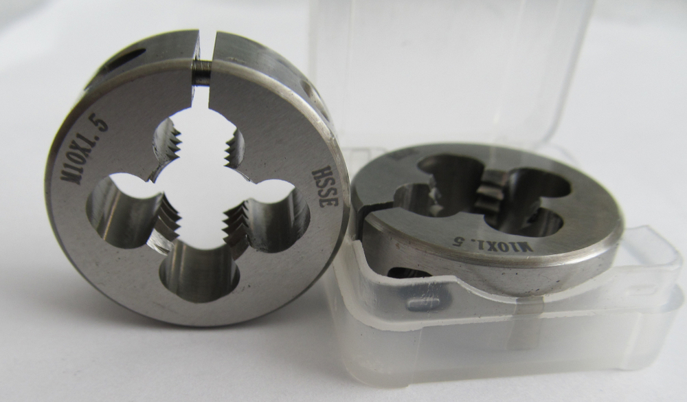 Плашка HSSE M6*1.0 6g JIS ADK288-060