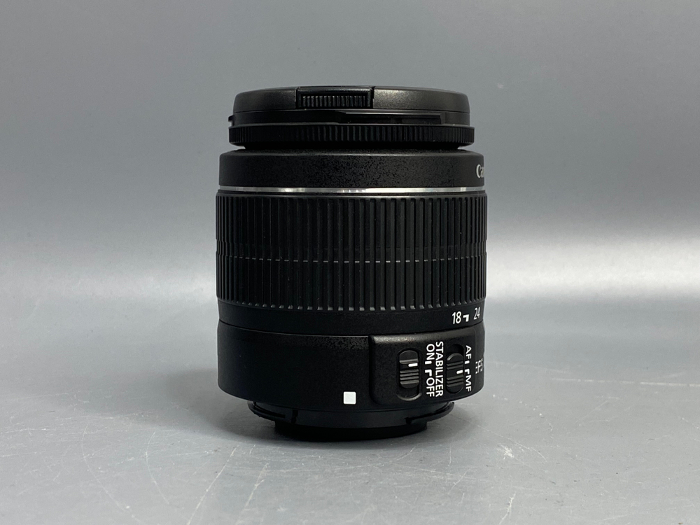 Canon 550D Kit 18-55mm IS II 2.500 кадров