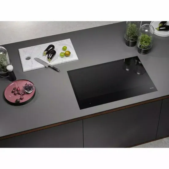Индукционная варочная панель Miele KM7678 FL