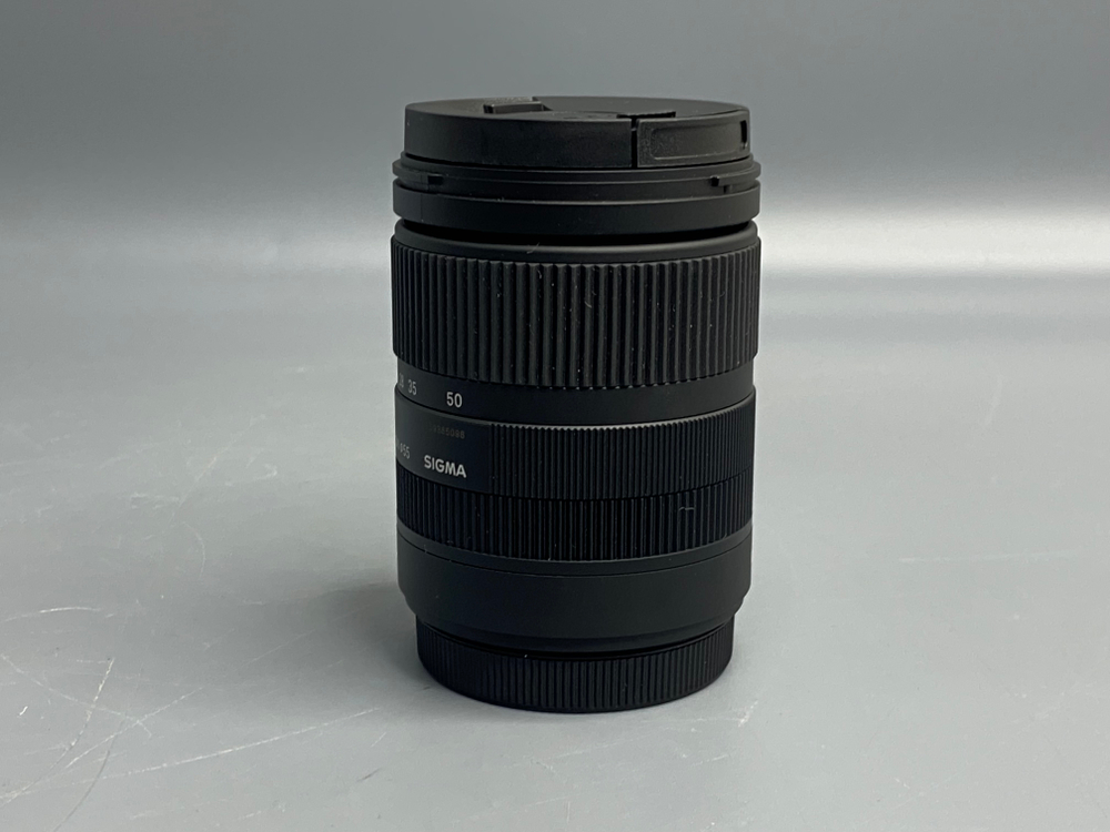 Sigma 18-50mm F2.8 DC DN Contemporary