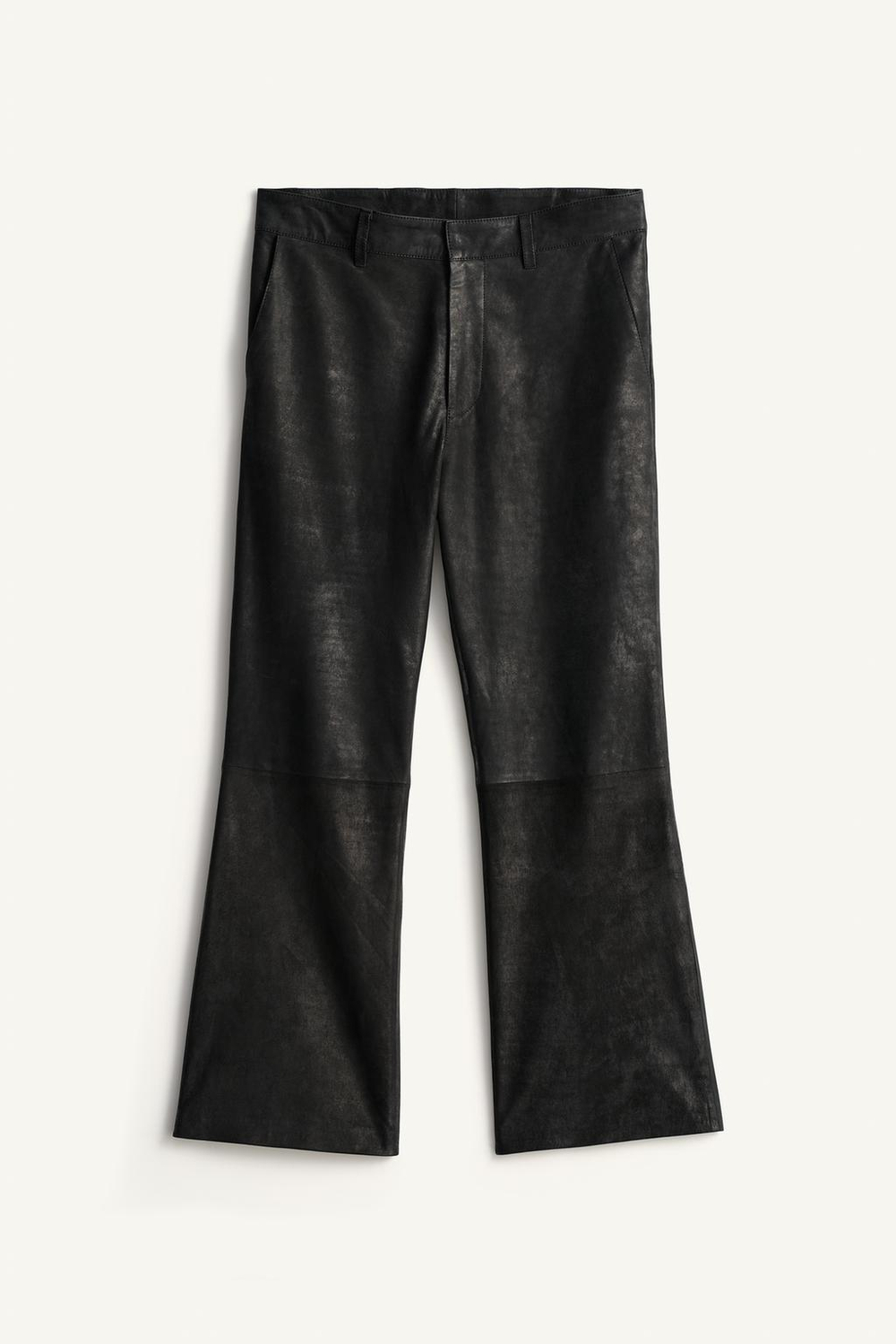 ZARA УКОРОЧЕННЫЕ КОЖАНЫЕ БРЮКИ-КЛЕШ, ЧЕРНЫЙ