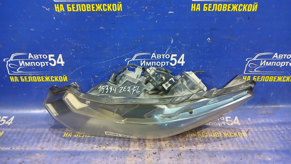 Фара передняя левая Honda INSIGHT 2009-2011