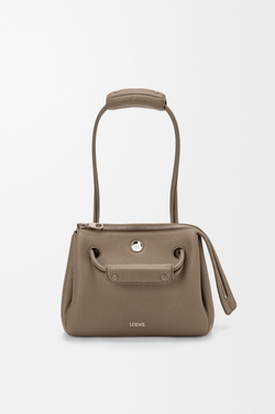 Loewe Маленькая сумка Madrid из мягкой зернистой телячьей кожи, серо-коричневый