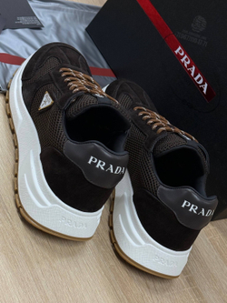 Кроссовки Prada