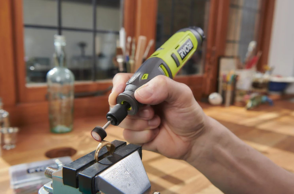 Гравировальная машина Ryobi RRT4-120GA15 4 В 5133005634